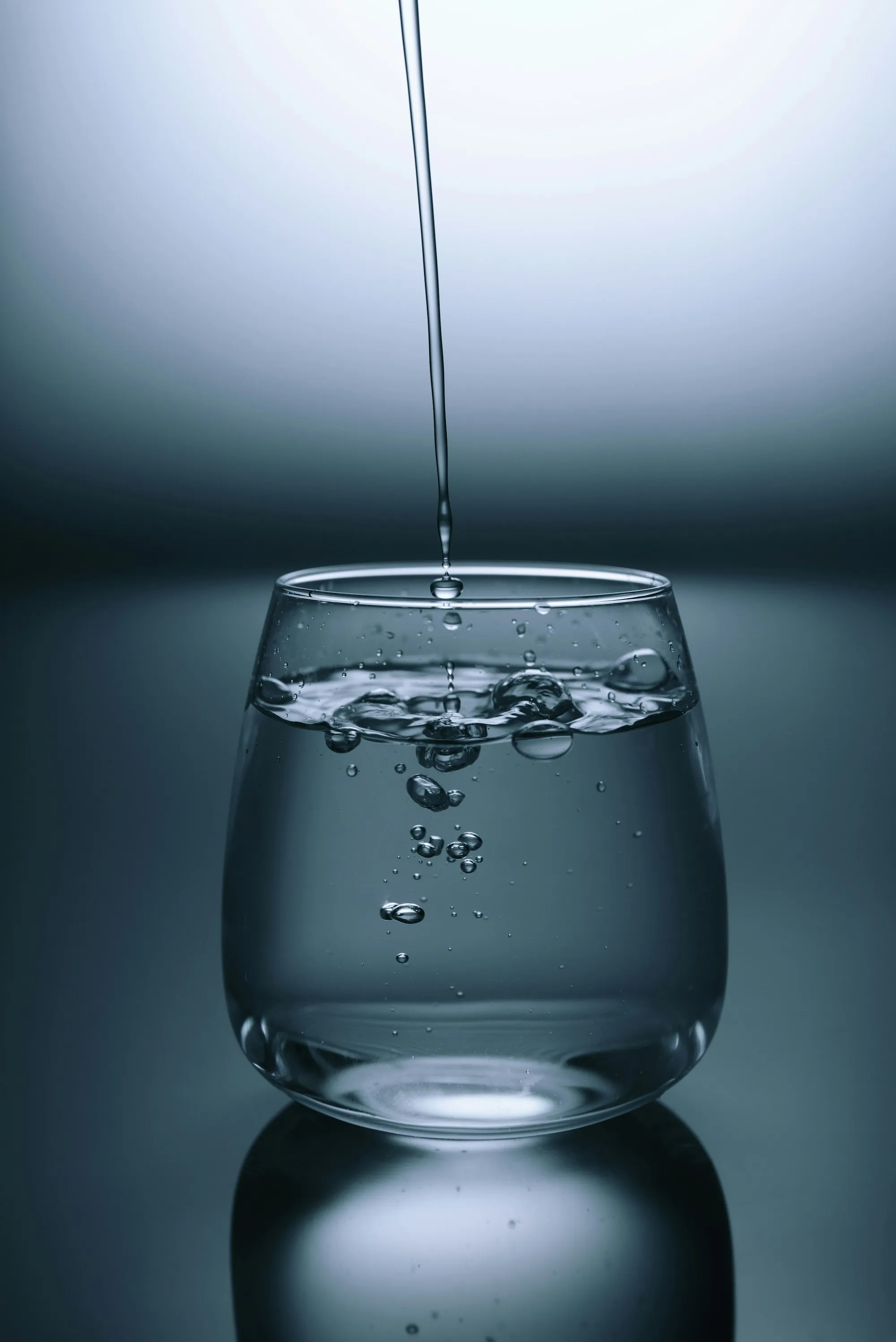 Water quality tips for Aliso Viejo homes Water pouring into a clear drinking glass